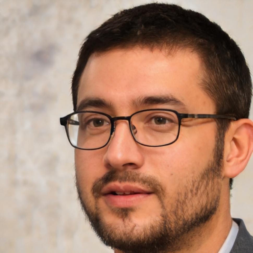 Portrait de Marc Dubois, participant au programme de planification financière